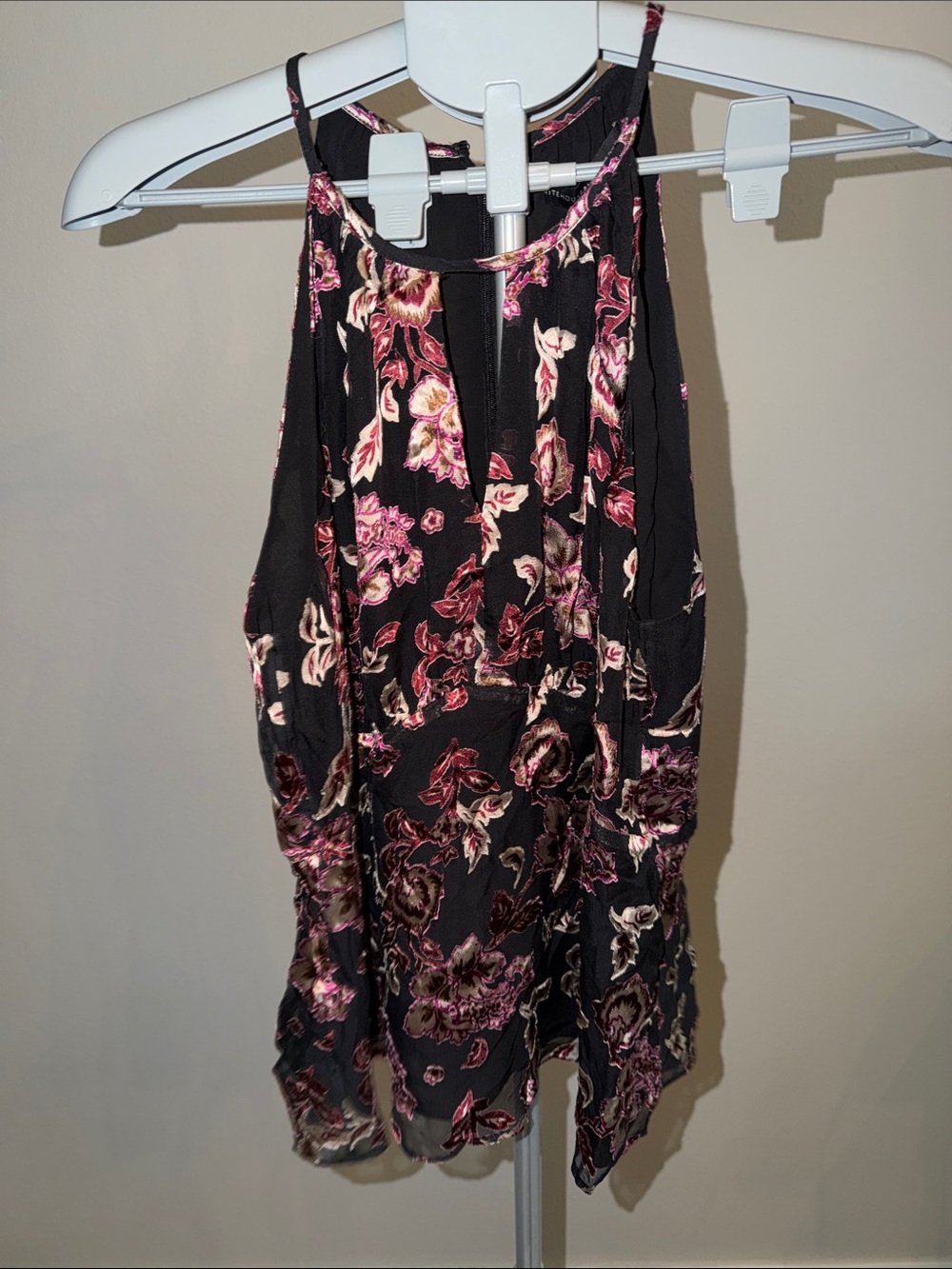 White House Black Market Black Silk Burnout Floral Halter Neck Top - Picture 6 of 13